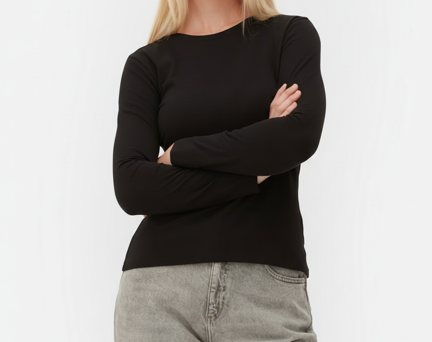 Femme Black Long Sleeves T-Shirt